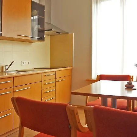 Апартаменти House